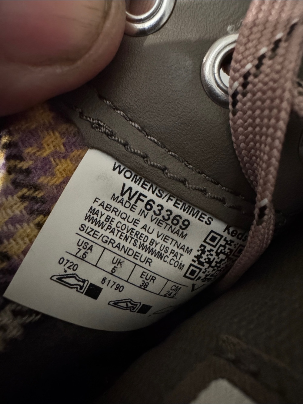 Keds woman’s Olive High-Top Boots with Pink Laces - Picture 6 of 6